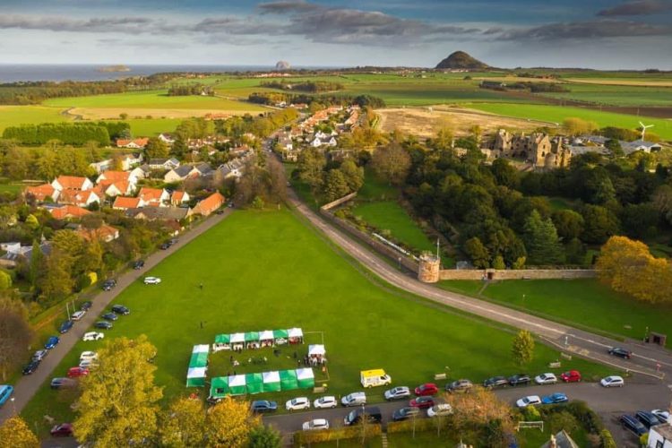 Photo Credit: leehowardphotography.com